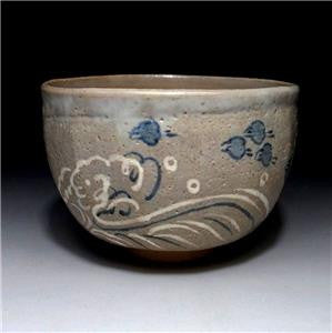 Vintage Japanese Hand-painted Matcha Bowl by Renowned Potter, Koichi Niwa.